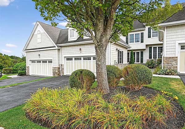19 Turnberry Court, Monroe, NY 10950